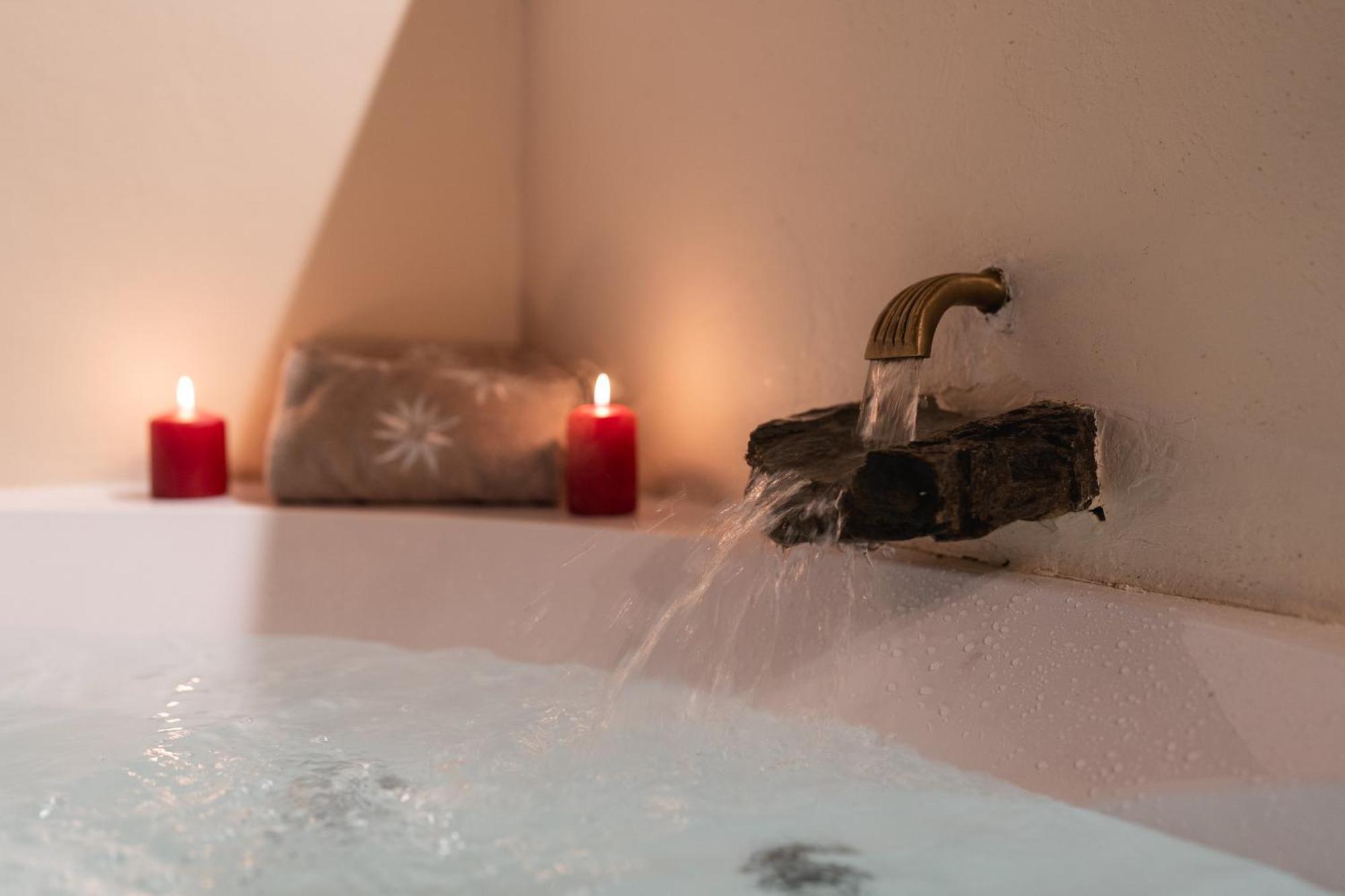 Chez'Alma Hotel Joussaud Екстериор снимка